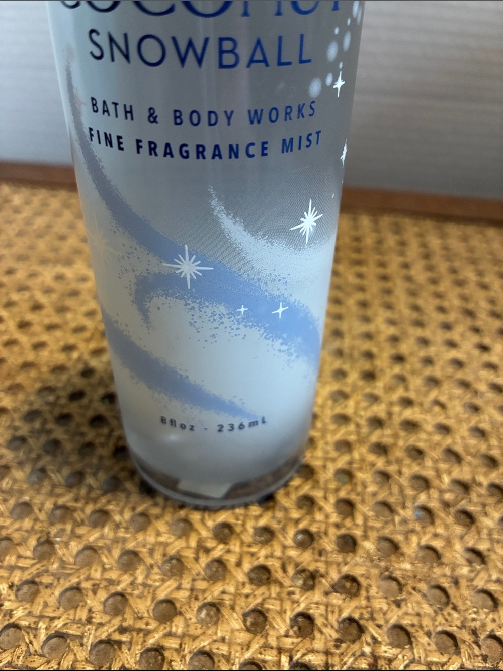Frosted Coconut Snowball Fragrance Mist - Picture 3 of 3